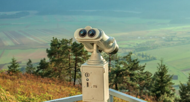 The Unfiltered Gaze in an Augmented World