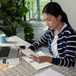 Minimalist Budgeting: Simplifying Money Management Month to Month