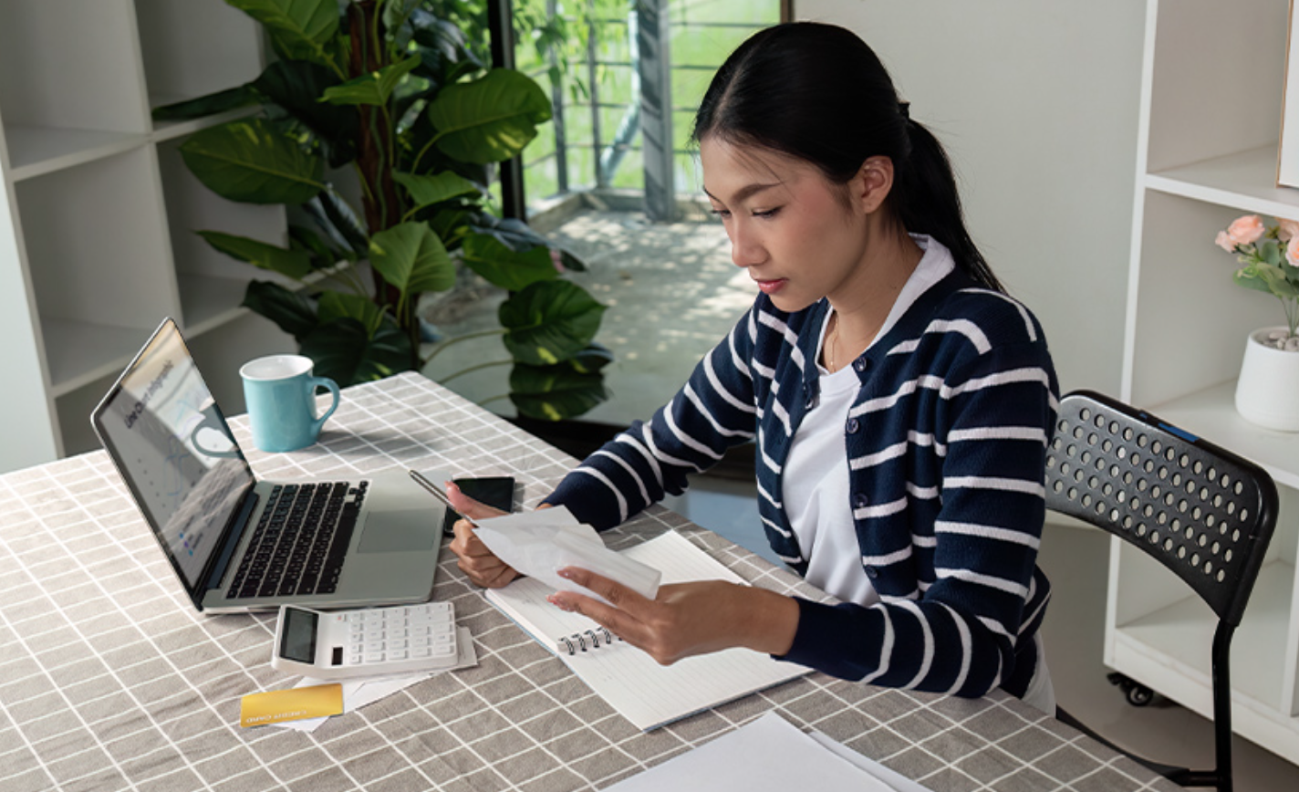 Minimalist Budgeting: Simplifying Money Management Month to Month