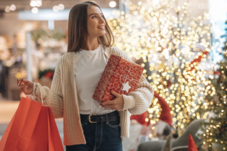 Holiday Spending Plans: How to Set a Budget Before the Season Starts